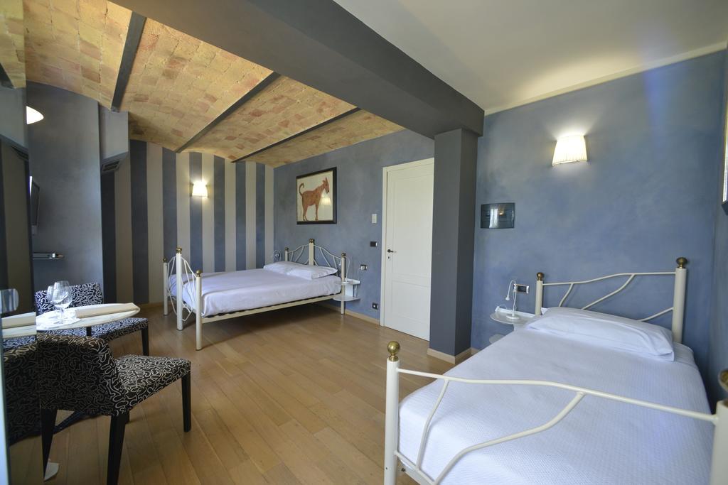 Bed and Breakfast Cascina San Michele Костильоле-д'Астри Номер фото