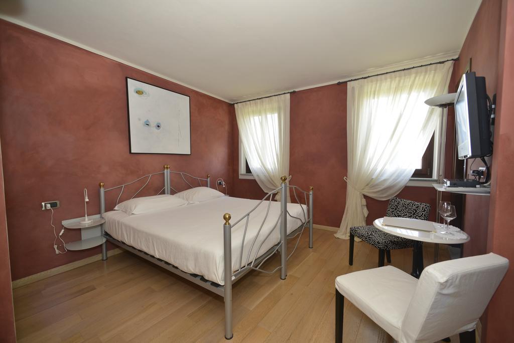 Bed and Breakfast Cascina San Michele Костильоле-д'Астри Номер фото